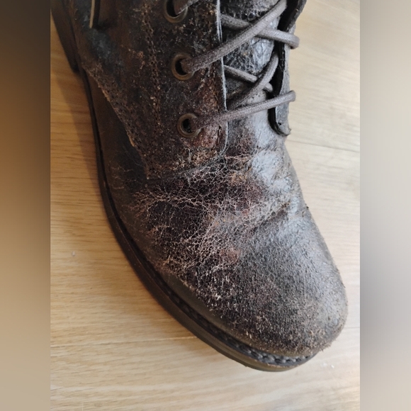 FRYE Veronica Combat Boots Antique Black/Brown Distressed Brush Off Leather Sz 8 - Picture 8 of 16